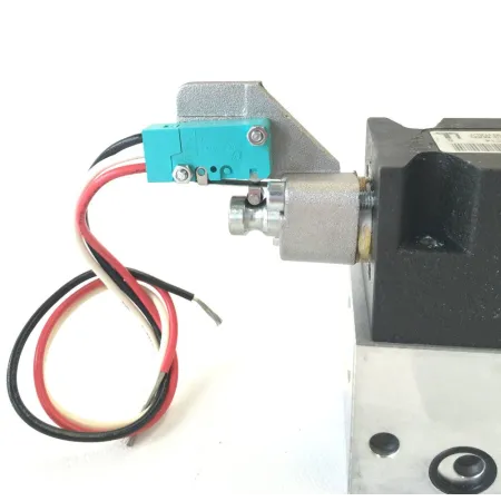 COMANDO MANUALE CON SWITCH ELETTRICO