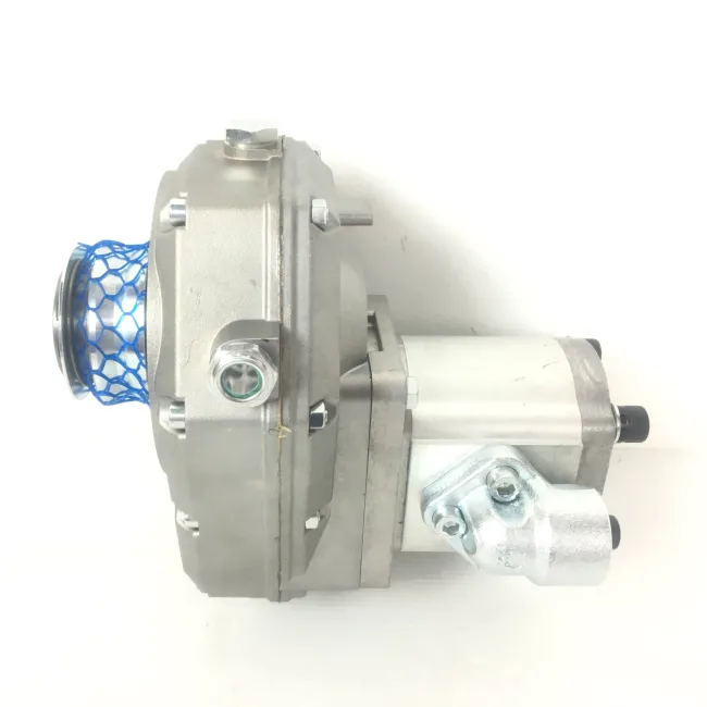 MOLTIPLICATORE F +POMPA GRUPPO2 + FLANGE